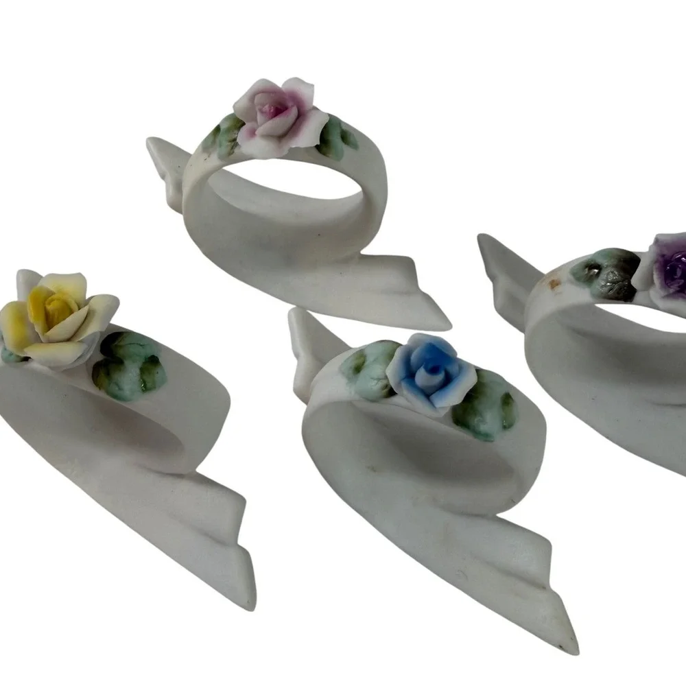 16 Vintage Porcelain Rose Napkin Rings Floral Ribbon Scroll‎ Set Made in Japan